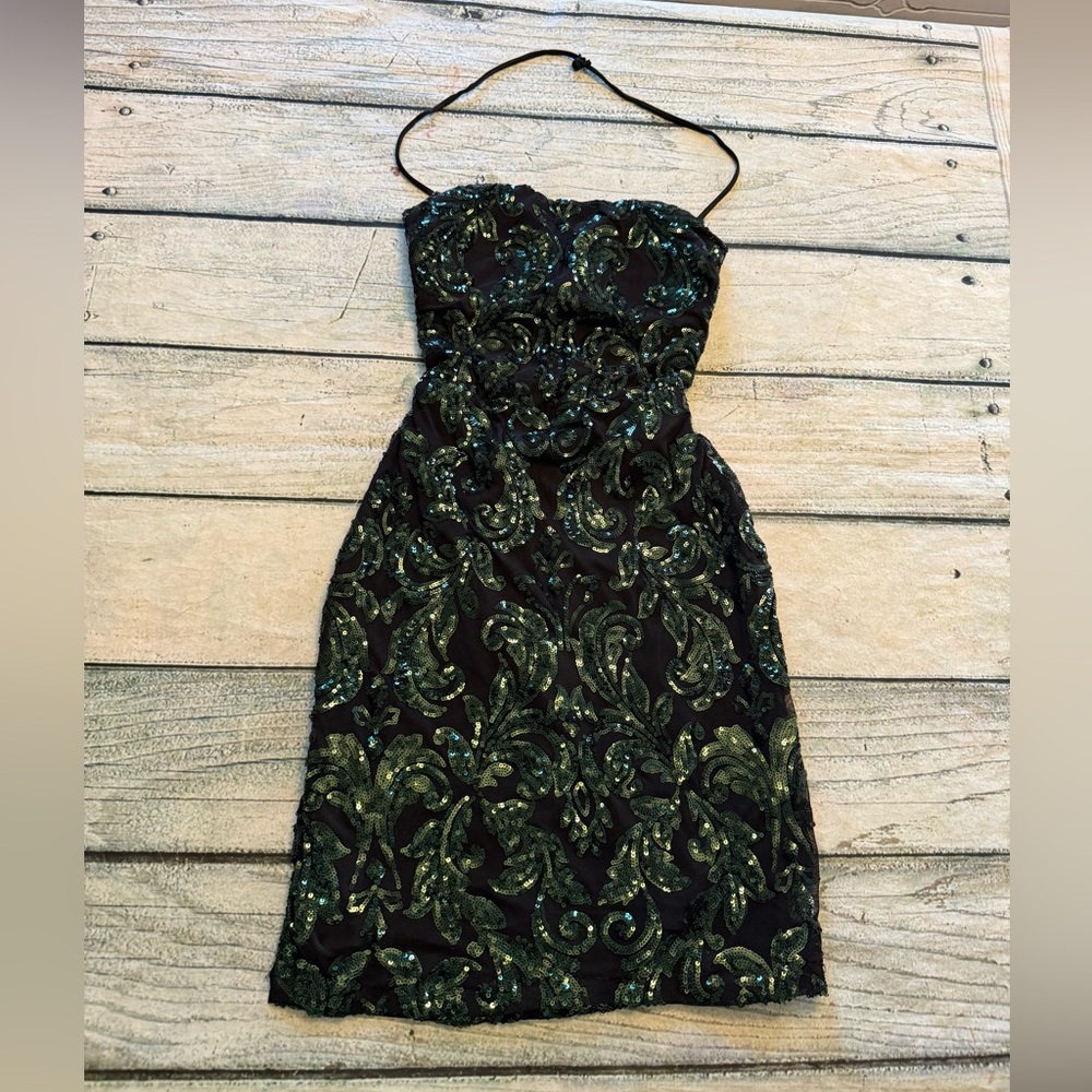 Windsor green sequins Christmas New year party dress. S/M